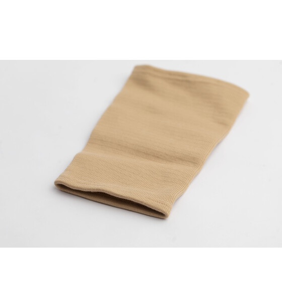 Knee protector m