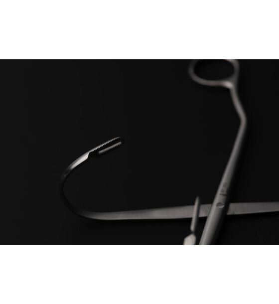 SURGICAL BLADE
