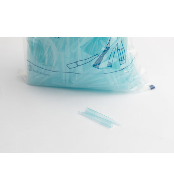 Blue pipette tips Pack/1000