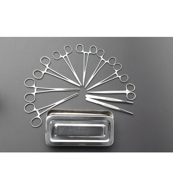 Small surgical kit for doctors